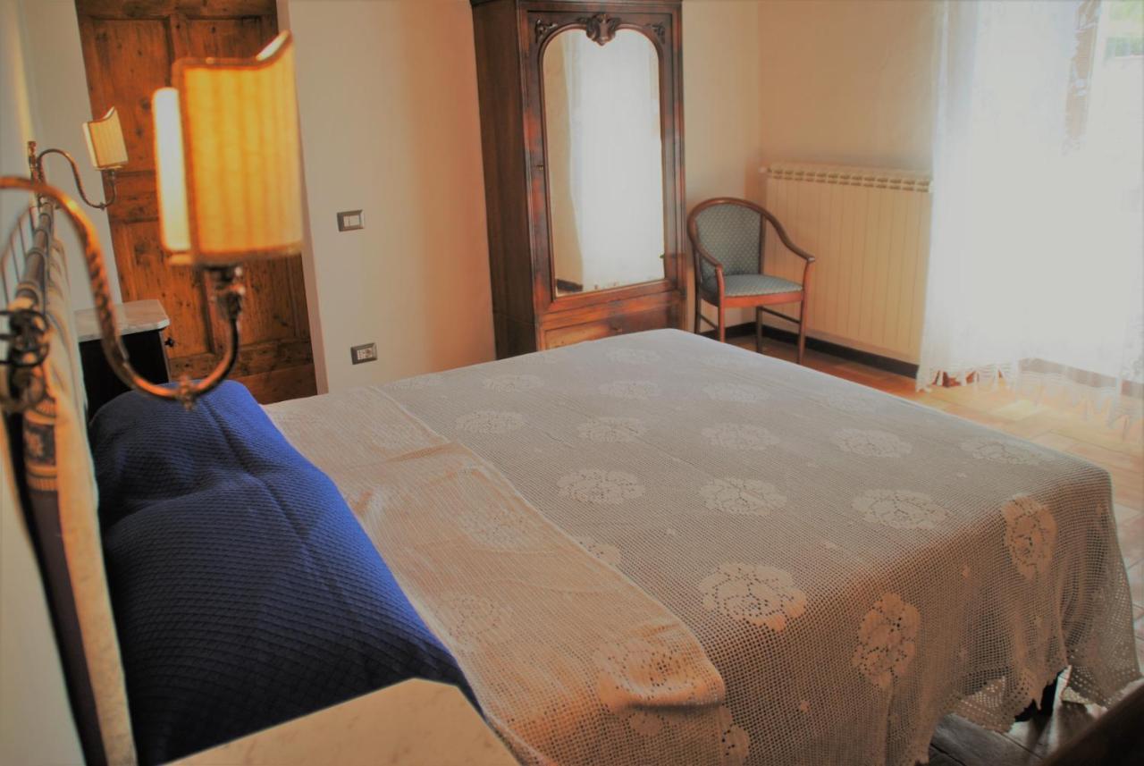 B&B Ponte La Pietra Gubbio Eksteriør bilde